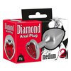 fotografie balení produktu produktu Hliníkový anální kolíček s červeným ozdobným broušeným sklem ve tvaru srdce Diamond Anal Plug M (8,2 cm, Ø 3,4 cm, 85 g) (kód 05327890000)