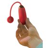 třetí fotografie produktu Silikonové nabíjecí vibrační vajíčko ovladatelné přes mobilní aplikaci Svakom Ella Red (8,3 cm, Ø 3,3 cm) (kód 05958020000)