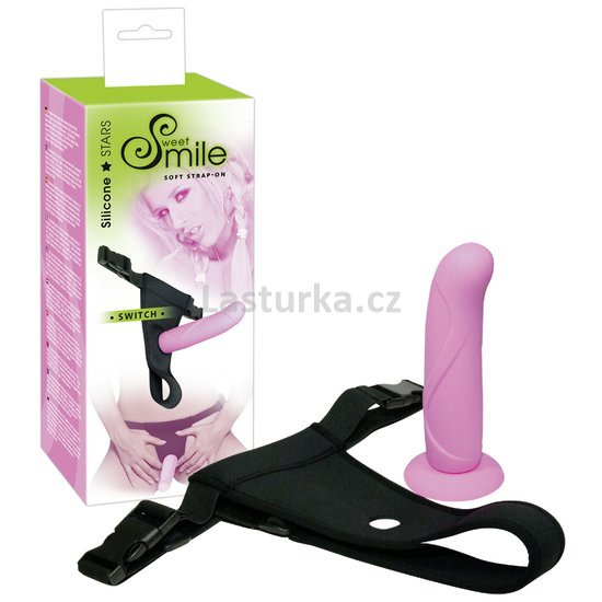 05040840000_Sweet Smile Switch Strap-On
