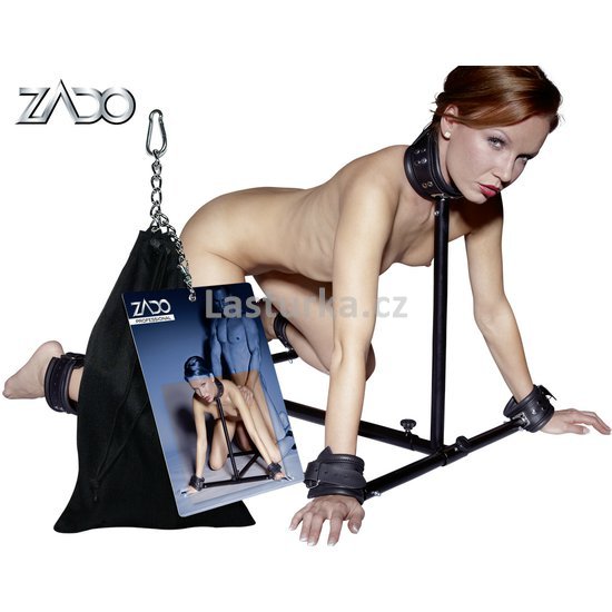 20302761001_Leather Floor Pillory